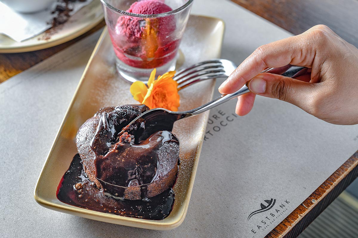 Eastbank Cafe Restaurant – chocolate pudding and sorbet dessert